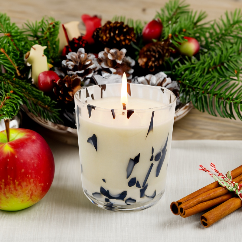 Cinnamon Apple Scented Christmas candle - Angel Lights Co